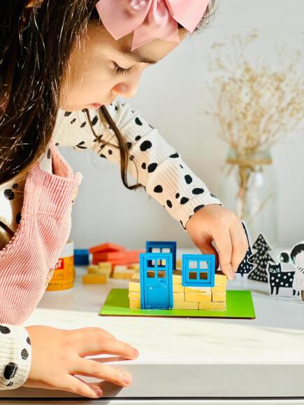 خلاقیت کودکان در بازی با محصولات آرته مدل ARTE MODEL